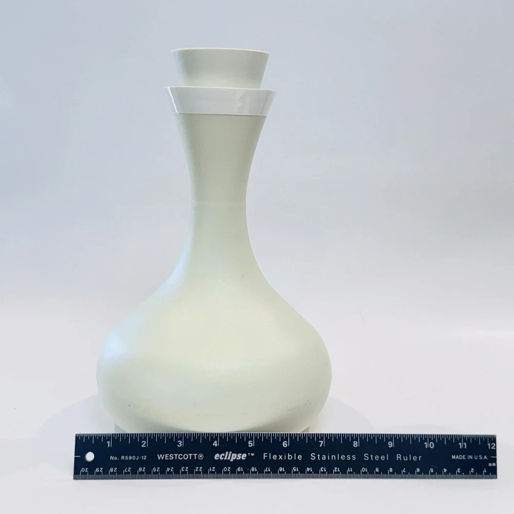 Vintage Therm Ware by‎ David Douglas Genie Bottle Caraffe w Lid White Ivory USA